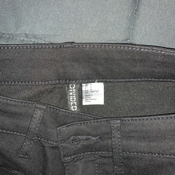 Flared pants - Picture 2 of 2